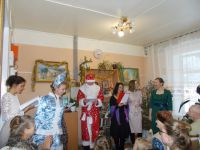 Концерт к Новому году в стационарном отделении для престарелых и инвалидов ГБУ «КЦСОН» Оленинского муниципального округа